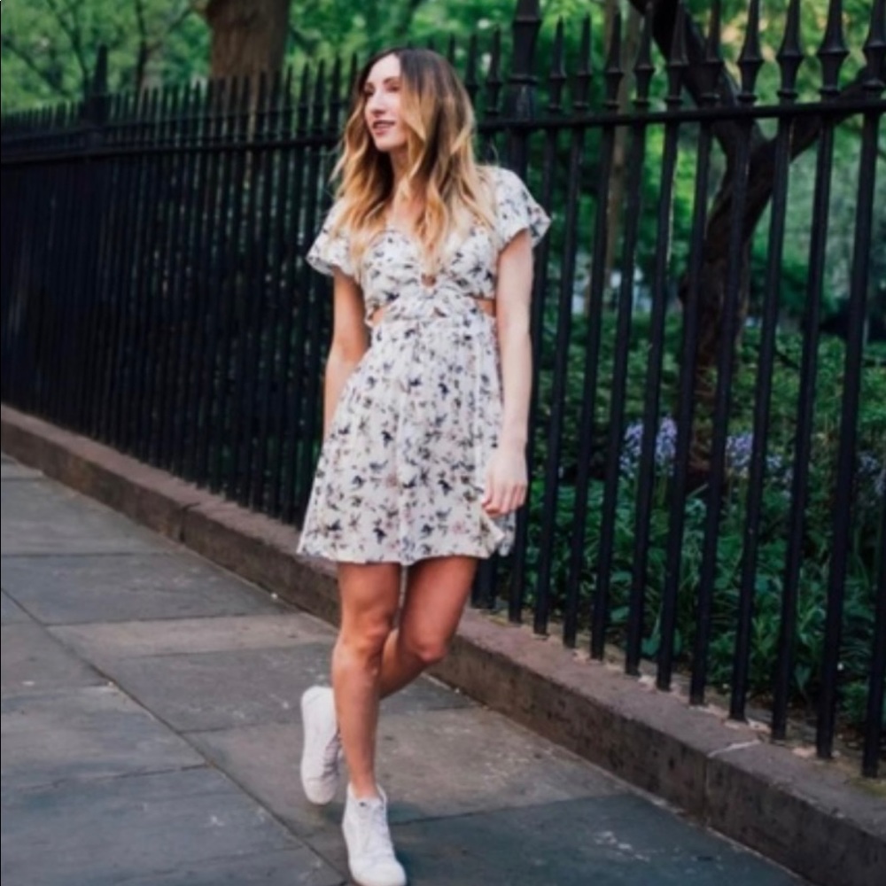 AE keyhole dress